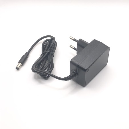 Chargeur de batteries standard 1.5Ah