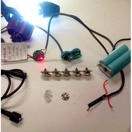 Réparation, modification, remplacement d' éclairage ou de batteries